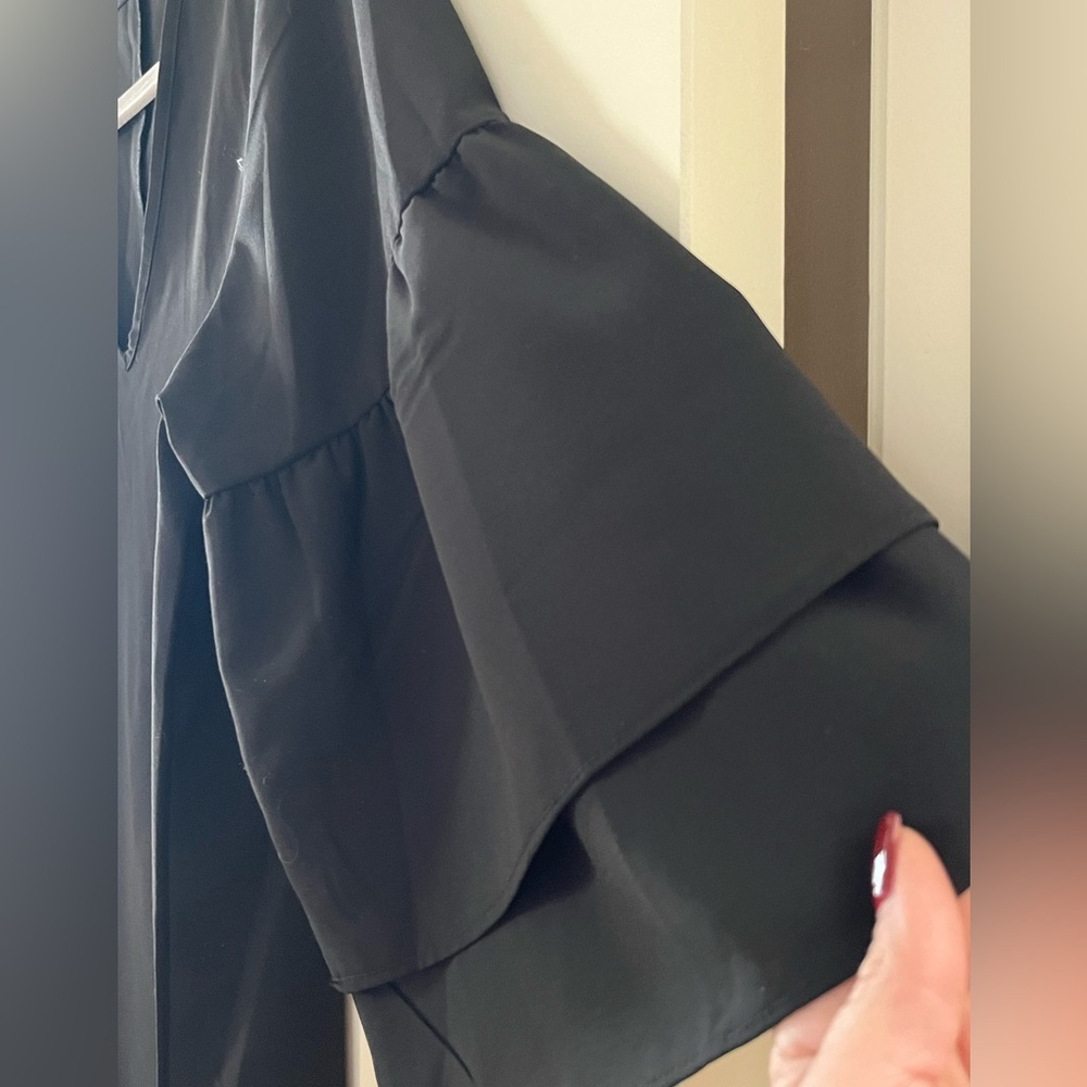 Cupshe Black Oversized Mini Dress with Ruffle Sleeve Women’s Medium/Large - Picture 6 of 14